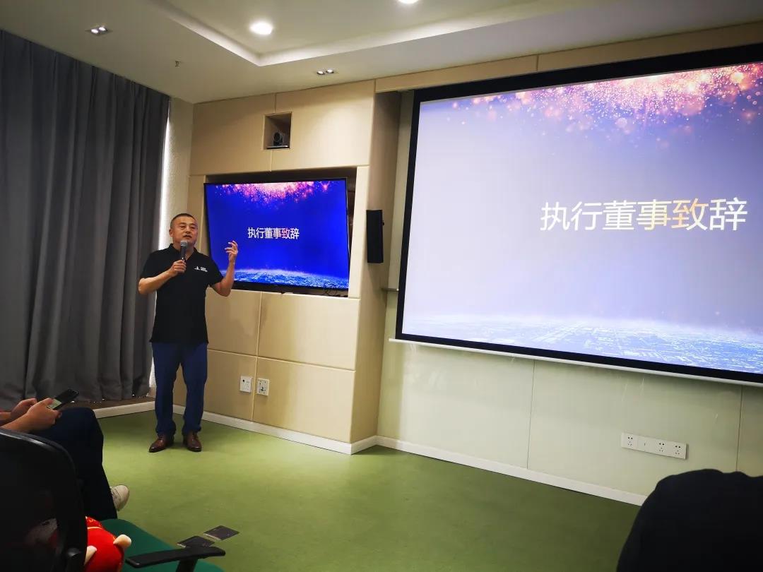 1594708359779835.jpg 1594708359779835.jpg